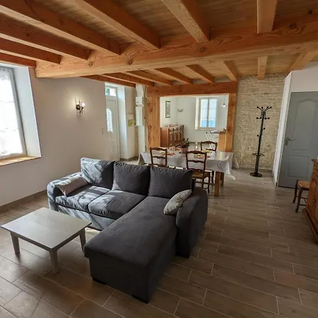 Maison Lumineuse Avec Cour Privative, Proche Sites Culturels, Confort, équipé Bébé, Wifi Inclus - Fr-1-653-98 *