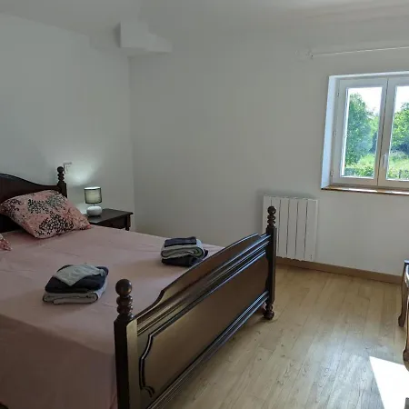Country house Maison Lumineuse Avec Cour Privative, Proche Sites Culturels, Confort, Equipe Bebe, Wifi Inclus - Fr-1-653-98 *